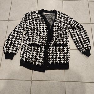 LOFT Black and White Houndstooth Cardigan